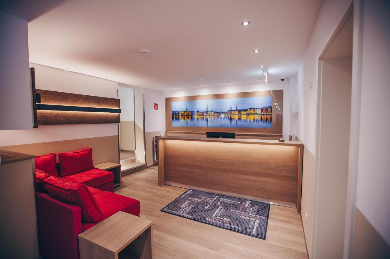 המבורג Hotel Luckys Inn מראה חיצוני תמונה